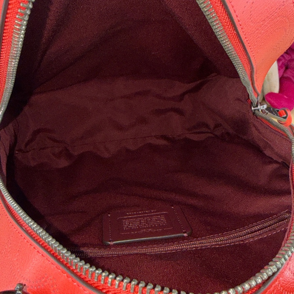 💥COACH -Jordyn Perforated Signature Leather Backpack / Miami Red - 45U674 - Picture 15 of 17